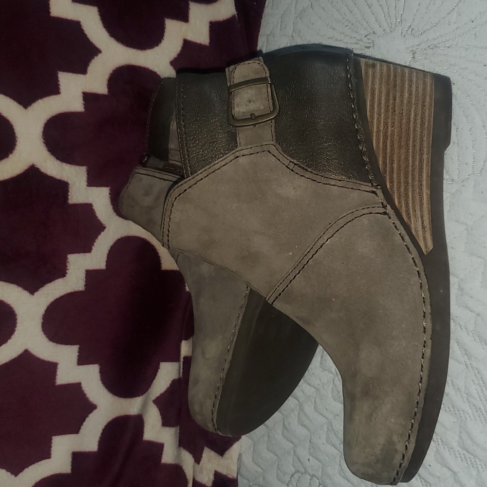 Dansko Shirley Leather Ankle Boots 9.5